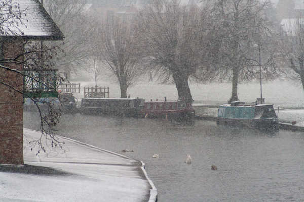 Snowing on the River Cam